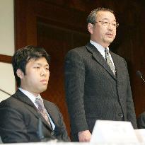 Horie steps down, Hiramatsu becomes president