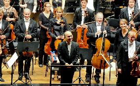 Japanese conductor performs at Swiss-Japan event