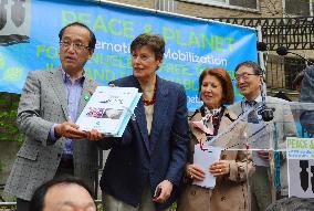 Rally for nuke-free world takes place prior to NPT review conference