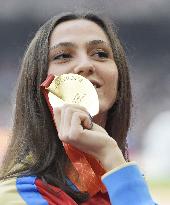 Maria Kuchina wins women's high jump at world championships