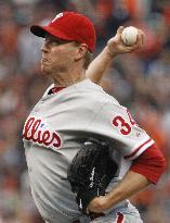 Phillies' Halladay in Game 5