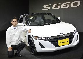 Honda's new sports-type mini vehicle S660