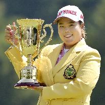 South Korea's Ahn wins Century21 Ladies golf tournament
