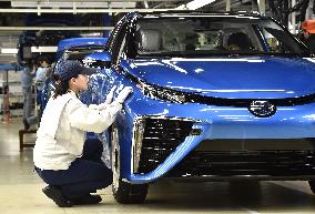 Toyota unveils production line for Mirai fuel-cell vehicle