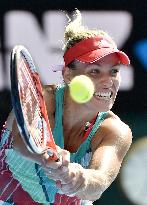 Kerber defeats Konta to reach Australian Open final