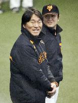 Baseball: Matsui in Giants' training camp in Japan