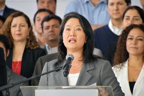 Fujimori concedes defeat in Peru's presidential runoff