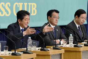 Leaders clash at debate on eve of upper house election campaign