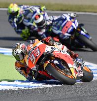 Marquez dominates Japanese MotoGP to win riders' title