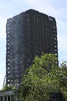 Death toll from London tower block fire reaches 17