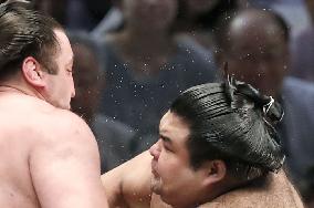 Scenes of Sumo