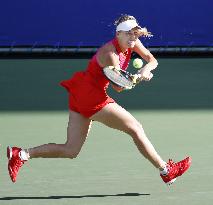 Tennis: Muguruza suffers 1st loss as world No. 1 at Wozniacki's hands
