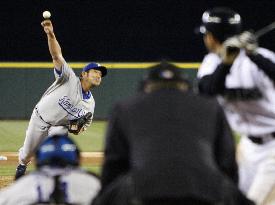 Japanese pitcher Nomo decides to retire