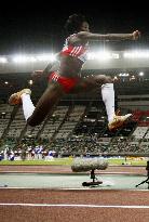 Cuba's Yargelis Savigne wins women's triple jump