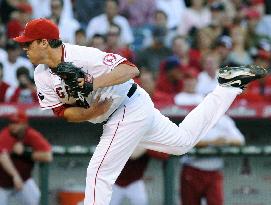 L.A. Angels beat N.Y. Yankees 7-6 in Game 5 of AL Champion Series