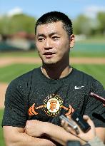 Giants' Japanese player Aoki has good impression of new team