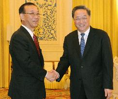 Japanese lawmakers, Chinese political adviser discuss bilateral ties