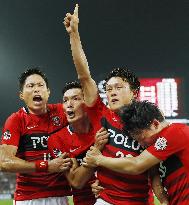 Soccer: Makino double helps Reds rally to beat Tokyo