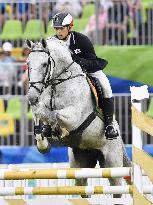 Olympics: Japan's Miguchi competes in modern pentathlon