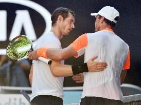 World No. 1 Murray defeated at Australian Open tennis