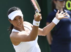 Tennis: Japan's Ozaki beaten in Wimbledon 1st round