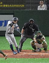 Baseball: A's-Mariners opening series in Japan