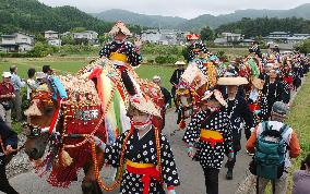 Traditional horse parade held in Iwate Pref.