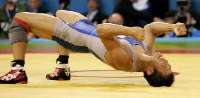 (1)Inoue takes bronze in men's 60-kg freestyle wrestling