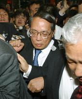 (1)LDP's Hirasawa criticized over trip for N. Korea talks