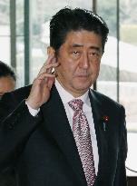 Abe orders to secure safety of Japanese citizens abroad