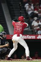 Baseball: Angels' game in honor of late teammate