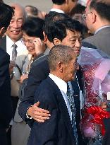 (3)Abductees, kin embrace after 24 years