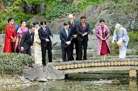 Jokowi meets with Japan's imperial family