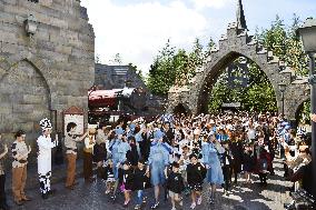 USJ celebrates 1st anniversary of Harry Potter area