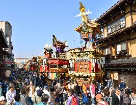 Takayama Autumn Festival begins in Gifu Prefecture
