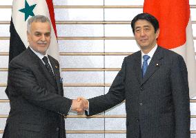 Abe meets with Iraqi Vice President