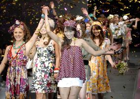 ''Tokyo Girls Collection'' on display at Beijing fashion show