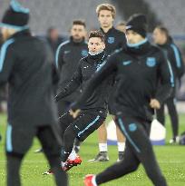 Barcelona train on eve of Club World Cup semifinal
