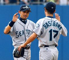 (2)Ichiro goes 2-for-4 as Mariners edge Yankees 2-1