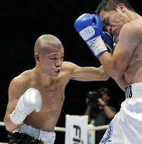 K. Kameda defends WBA title