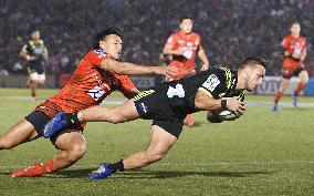 Rugby: Sunwolves v Hurricanes