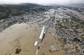 Powerful typhoon in Japan