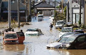 Powerful typhoon in Japan