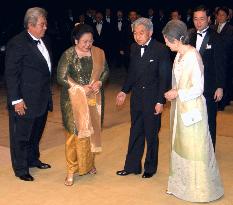 Emperor, empress welcome Megawati at banquet