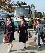 Elementary, junior high schools in ex-Yamakoshi reopened