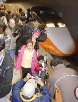 Taiwan launches high-speed rail service