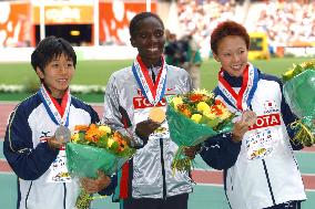 (4)Noguchi, Chiba win silver, bronze medal at world marathon