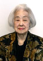 Children's book writer Matsutani dies at 89