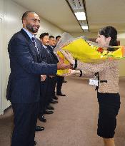 Japan rugby team captain gets bouquet at Toshiba HQ
