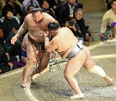 New Year Grand Sumo Tournament 3rd day